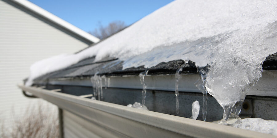 shutterstock_158055701 Warning Signs of Too Much Pressure on Your Roof